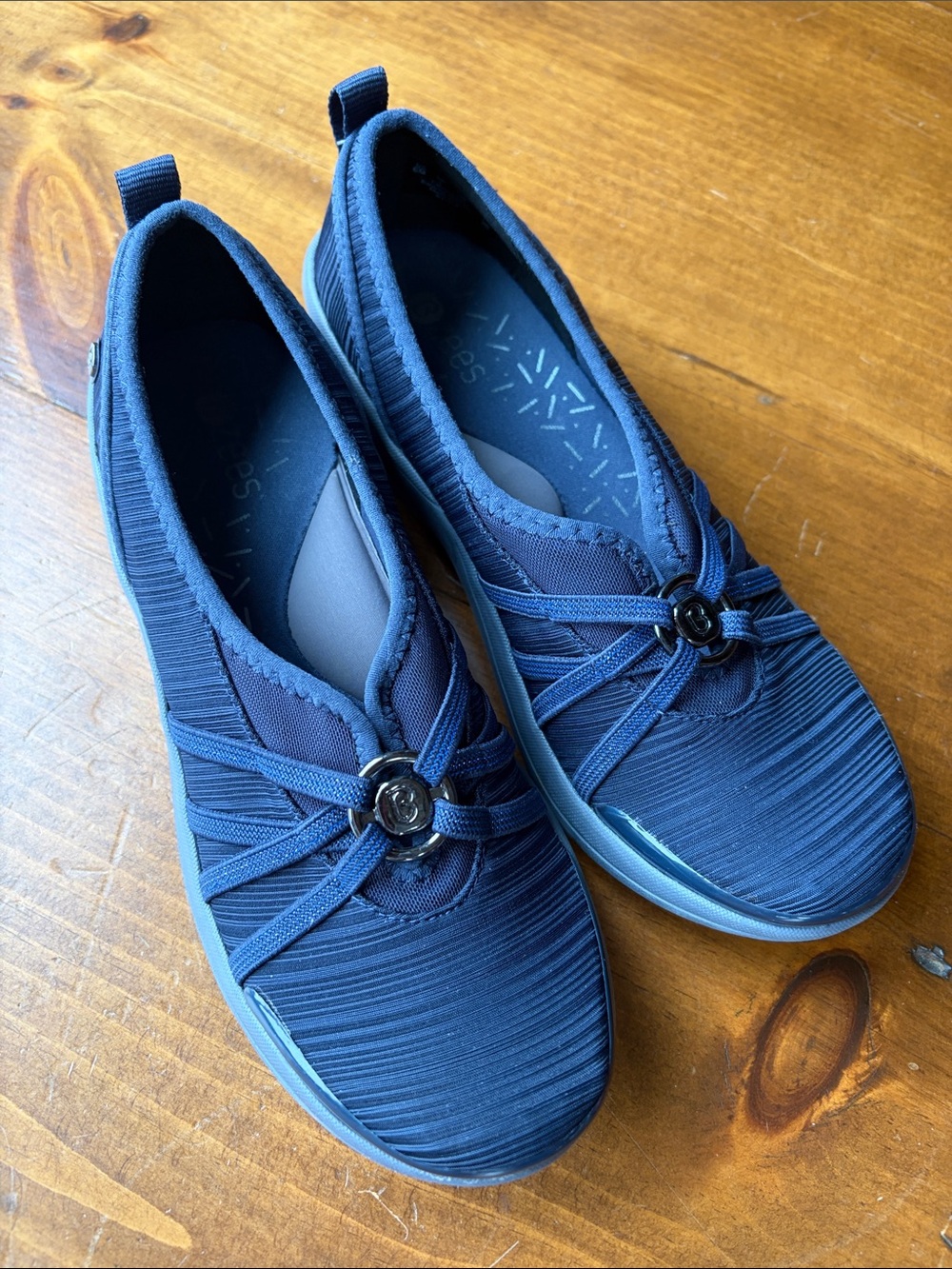 Bzees Rosie Dark Blue Slip-On Sneaker Style Shoes Sz 6